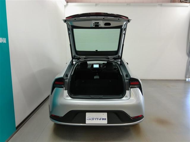 プリウス Ｘ　ハイブリッド　ワンオーナー　安全装備　衝突被害軽減システム　横滑り防止機能　ＡＢＳ　エアバッグ　オートクルーズコントロール　盗難防止装置　バックカメラ　ＥＴＣ　ドラレコ　ミュージックプレイヤー接続可（17枚目）