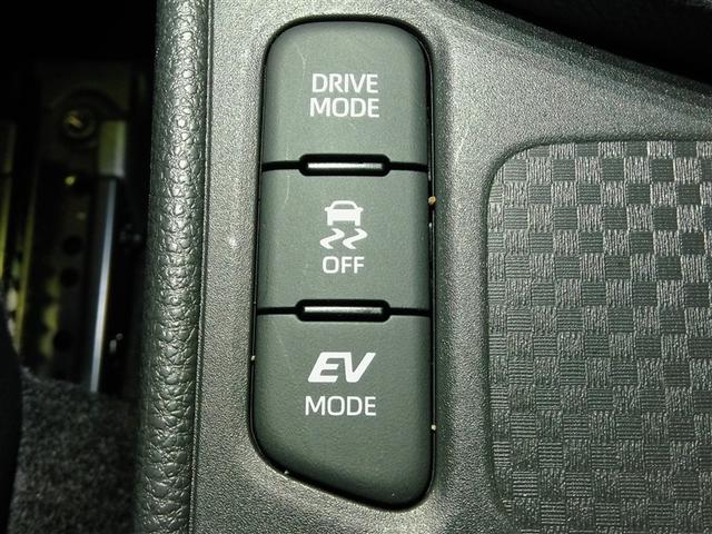 ヤリスクロス ハイブリッドＺ　ハイブリッド　ワンオーナー　電動シート　安全装備　衝突被害軽減システム　横滑り防止機能　ＡＢＳ　エアバッグ　オートクルーズコントロール　盗難防止装置　ナビ　バックカメラ　ＥＴＣ　ドラレコ　スマートキー（32枚目）