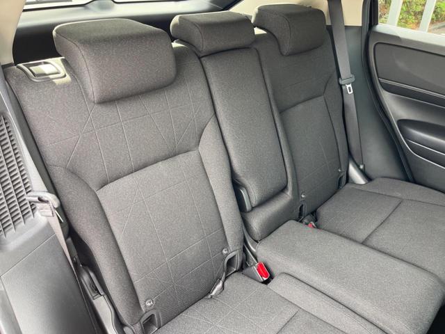 ヴェゼル ｅ：ＨＥＶ　Ｘ　ホンダセンシング　禁煙車　純正ナビ　アダプティブクルーズ　バックカメラ　ＥＴＣ　Ｂｌｕｅｔｏｏｔｈ　フルセグ　ドライブレコーダー　ＬＥＤヘッドライト　ＬＥＤフォグライト（9枚目）
