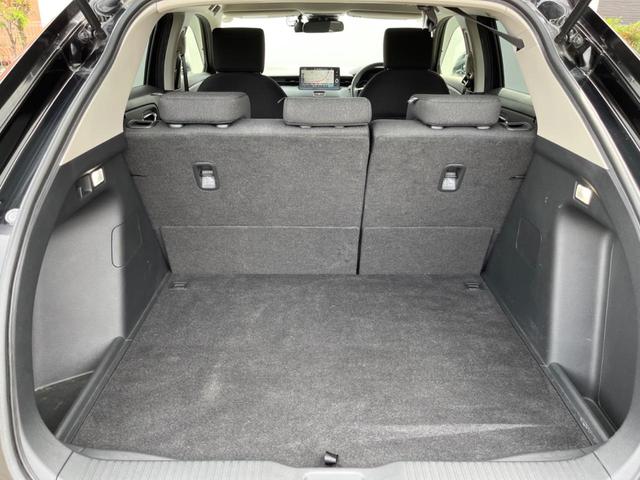 ヴェゼル ｅ：ＨＥＶ　Ｘ　ホンダセンシング　禁煙車　純正ナビ　アダプティブクルーズ　バックカメラ　ＥＴＣ　Ｂｌｕｅｔｏｏｔｈ　フルセグ　ドライブレコーダー　ＬＥＤヘッドライト　ＬＥＤフォグライト（10枚目）