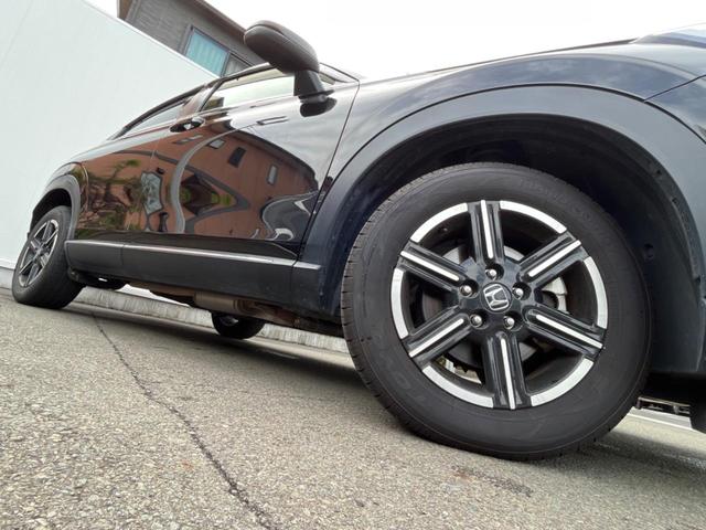 ヴェゼル ｅ：ＨＥＶ　Ｘ　ホンダセンシング　禁煙車　純正ナビ　アダプティブクルーズ　バックカメラ　ＥＴＣ　Ｂｌｕｅｔｏｏｔｈ　フルセグ　ドライブレコーダー　ＬＥＤヘッドライト　ＬＥＤフォグライト（13枚目）