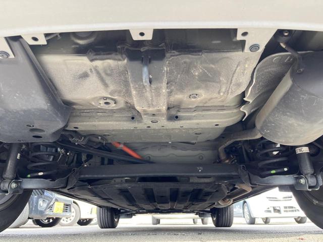 ヴェゼル ｅ：ＨＥＶ　Ｘ　ホンダセンシング　禁煙車　純正ナビ　アダプティブクルーズ　バックカメラ　ＥＴＣ　Ｂｌｕｅｔｏｏｔｈ　フルセグ　ドライブレコーダー　ＬＥＤヘッドライト　ＬＥＤフォグライト（19枚目）