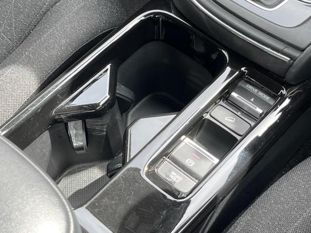 ヴェゼル ｅ：ＨＥＶ　Ｘ　ホンダセンシング　禁煙車　純正ナビ　アダプティブクルーズ　バックカメラ　ＥＴＣ　Ｂｌｕｅｔｏｏｔｈ　フルセグ　ドライブレコーダー　ＬＥＤヘッドライト　ＬＥＤフォグライト（40枚目）