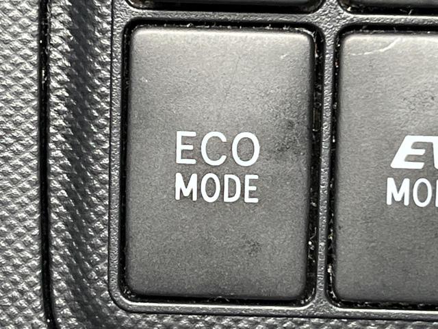 アクア Ｇ　禁煙車　純正ナビ　バックカメラ　ＥＴＣ　Ｂｌｕｅｔｏｏｔｈ　フルセグ　スマートキー　シートヒーター　ＬＥＤヘッドライト　クルーズコントロール　オートライト　革巻きステアリング（32枚目）