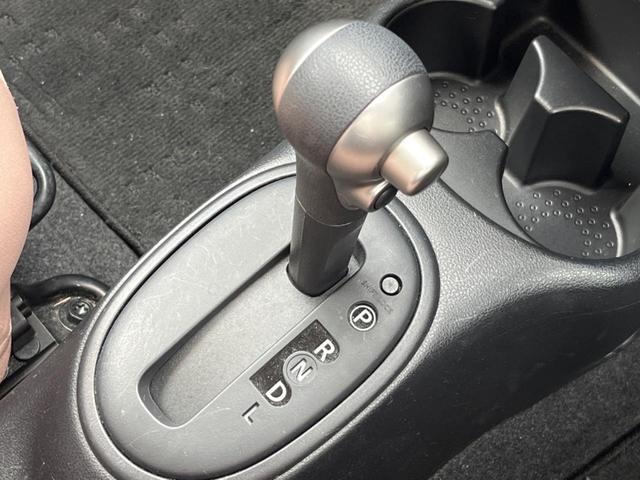 マーチ 12X 30thハピネス 禁煙車 純正ナビ バックカメラ ETC スマートキー CD再生 地デジ 盗難防止装置 プライバシーガラス アイドリングストップ(22枚目)