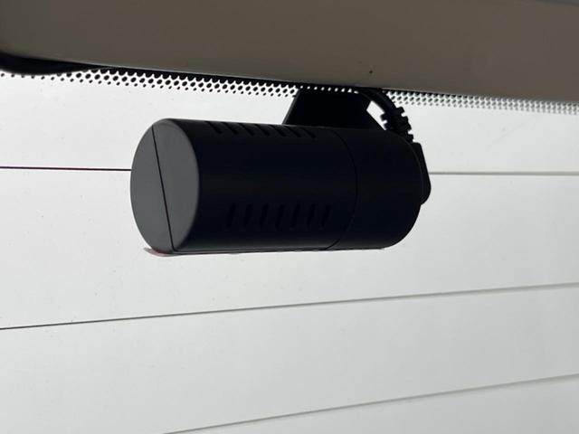 マーチ 12X 30thハピネス 禁煙車 純正ナビ バックカメラ ETC スマートキー CD再生 地デジ 盗難防止装置 プライバシーガラス アイドリングストップ(32枚目)