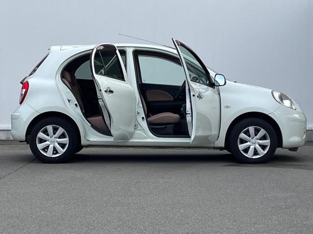 マーチ 12X 30thハピネス 禁煙車 純正ナビ バックカメラ ETC スマートキー CD再生 地デジ 盗難防止装置 プライバシーガラス アイドリングストップ(44枚目)