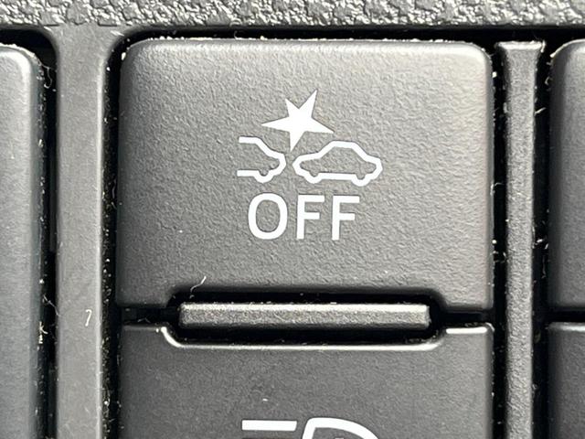 タント カスタムＸ　トップエディションＳＡＩＩＩ　電動スライドドア　純正ＳＤナビ　バックカメラ　衝突被害軽減システム　禁煙車　ハーフレザーシート　シートヒーター　スマートキー　ＬＥＤヘッド　オートハイビーム　オートライト　オートエアコン（5枚目）