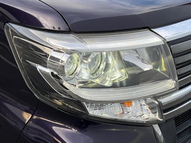 タント カスタムＸ　トップエディションＳＡＩＩＩ　電動スライドドア　純正ＳＤナビ　バックカメラ　衝突被害軽減システム　禁煙車　ハーフレザーシート　シートヒーター　スマートキー　ＬＥＤヘッド　オートハイビーム　オートライト　オートエアコン（14枚目）