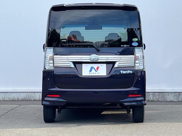 タント カスタムＸ　トップエディションＳＡＩＩＩ　電動スライドドア　純正ＳＤナビ　バックカメラ　衝突被害軽減システム　禁煙車　ハーフレザーシート　シートヒーター　スマートキー　ＬＥＤヘッド　オートハイビーム　オートライト　オートエアコン（16枚目）