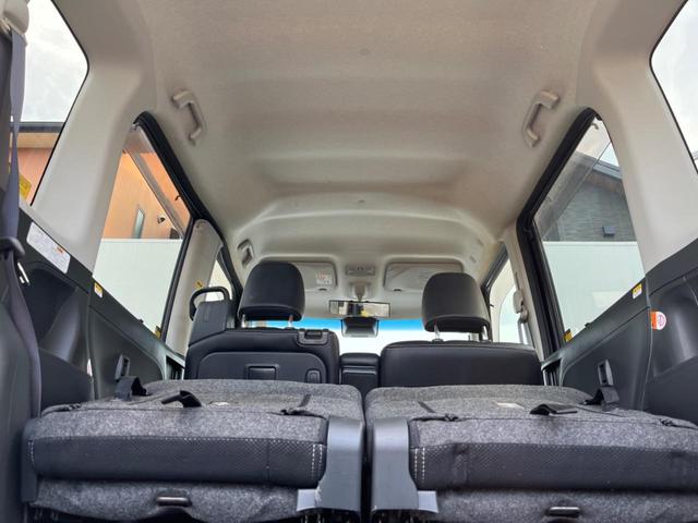 タント カスタムＸ　トップエディションＳＡＩＩＩ　電動スライドドア　純正ＳＤナビ　バックカメラ　衝突被害軽減システム　禁煙車　ハーフレザーシート　シートヒーター　スマートキー　ＬＥＤヘッド　オートハイビーム　オートライト　オートエアコン（37枚目）