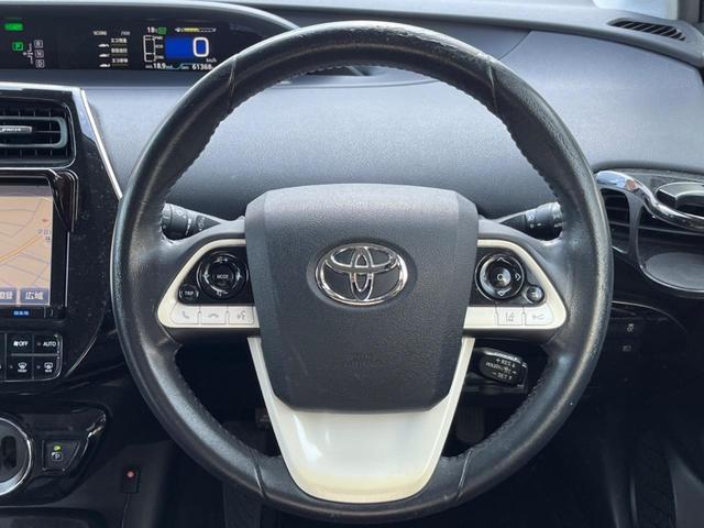 プリウス Ｓ　純正ＳＤナビ　バックカメラ　衝突被害軽減システム　レーダークルーズ　禁煙車　スマートキー　ＬＥＤヘッド　ビルトインＥＴＣ　オートライト　オートエアコン　純正１７インチアルミ　Ｂｌｕｅｔｏｏｔｈ　ＣＤ（12枚目）