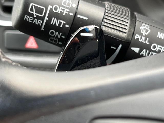 ヴェゼル ハイブリッドＺ・ホンダセンシング　純正ＳＤナビ　バックカメラ　衝突被害軽減システム　レーダークルーズ　禁煙車　ハーフレザーシート　コーナーセンサー　スマートキー　ＬＥＤヘッド　ビルトインＥＴＣ　車線逸脱警報　オートライト（27枚目）