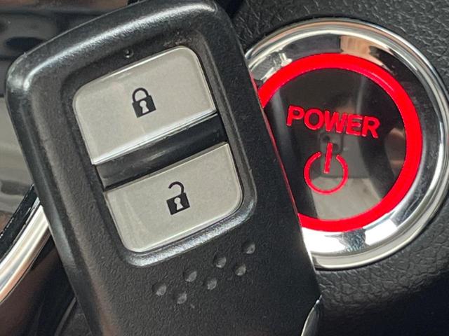 ヴェゼル ハイブリッドＺ・ホンダセンシング　純正ＳＤナビ　バックカメラ　衝突被害軽減システム　レーダークルーズ　禁煙車　ハーフレザーシート　コーナーセンサー　スマートキー　ＬＥＤヘッド　ビルトインＥＴＣ　車線逸脱警報　オートライト（28枚目）