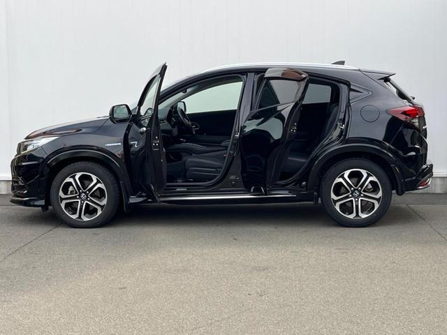 ヴェゼル ハイブリッドＺ・ホンダセンシング　純正ＳＤナビ　バックカメラ　衝突被害軽減システム　レーダークルーズ　禁煙車　ハーフレザーシート　コーナーセンサー　スマートキー　ＬＥＤヘッド　ビルトインＥＴＣ　車線逸脱警報　オートライト（49枚目）