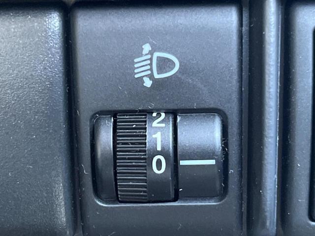 ソリオ Ｘ　電動スライドドア　バックカメラ　禁煙車　スマートキー　ＥＴＣ　純正１４インチアルミ　オートエアコン　ＣＤ（28枚目）