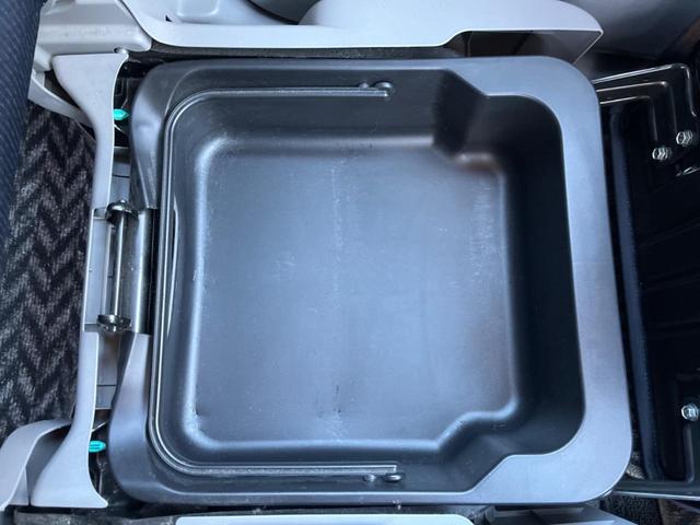 ワゴンＲ ＦＸ　禁煙車　ＣＤプレイヤー　盗難防止装置　プライバシーガラス（32枚目）