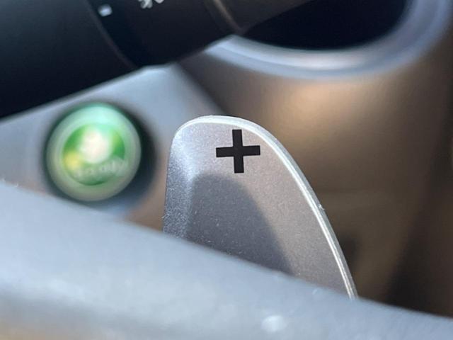 Ｎ－ＢＯＸカスタム ２トーンカラースタイル　Ｇ・ターボＬパッケージ　両側電動ドア　バックカメラ　禁煙車　スマートキー　ＨＩＤヘッド　ビルトインＥＴＣ　クルコン　純正１５インチアルミ　オートライト　オートエアコン　Ｂｌｕｅｔｏｏｔｈ　ＣＤ　ＤＶＤ再生　フルセグ（7枚目）