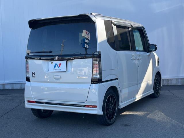 Ｎ－ＢＯＸカスタム ２トーンカラースタイル　Ｇ・ターボＬパッケージ　両側電動ドア　バックカメラ　禁煙車　スマートキー　ＨＩＤヘッド　ビルトインＥＴＣ　クルコン　純正１５インチアルミ　オートライト　オートエアコン　Ｂｌｕｅｔｏｏｔｈ　ＣＤ　ＤＶＤ再生　フルセグ（18枚目）