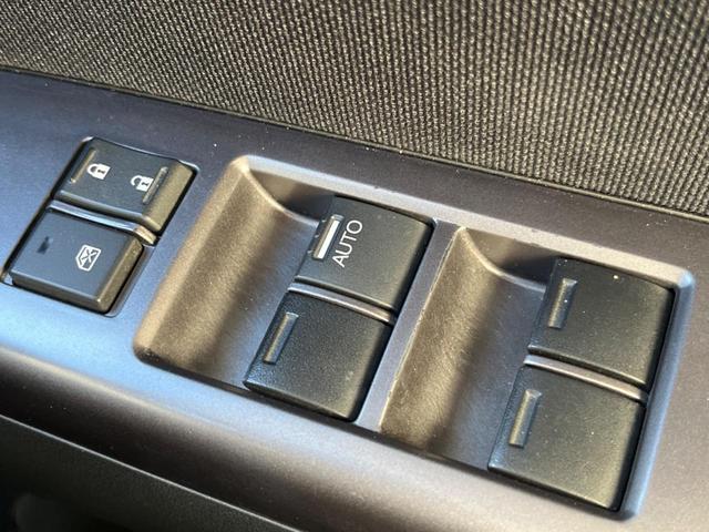 Ｎ－ＢＯＸカスタム ２トーンカラースタイル　Ｇ・ターボＬパッケージ　両側電動ドア　バックカメラ　禁煙車　スマートキー　ＨＩＤヘッド　ビルトインＥＴＣ　クルコン　純正１５インチアルミ　オートライト　オートエアコン　Ｂｌｕｅｔｏｏｔｈ　ＣＤ　ＤＶＤ再生　フルセグ（35枚目）