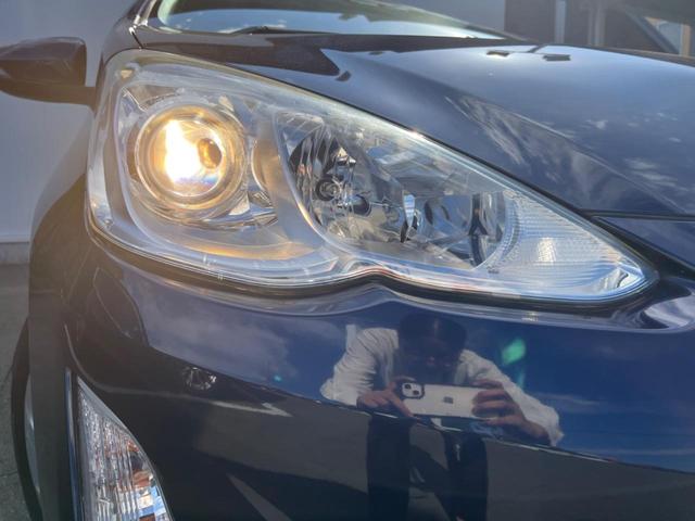 アクア Ｓスタイルブラック　バックカメラ　禁煙車　ドラレコ　スマートキー　ＥＴＣ　車線逸脱警報　オートライト　オートエアコン　ＣＤ　地デジ（13枚目）