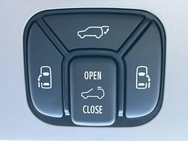 ヴェルファイアハイブリッド ＺＲ　Ｇエディション　４ＷＤ　両側電動ドア　純正ＳＤナビ　後席モニター　バックカメラ　１００Ｖ電源　禁煙車　電動リアゲート　前席シートエアコン　ドラレコ　コーナーセンサー　スマートキー　ＨＩＤヘッド（5枚目）