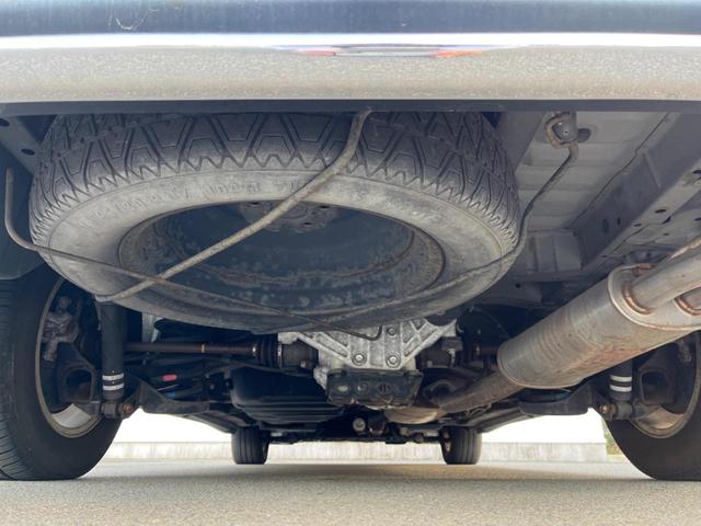 ヴェルファイアハイブリッド ＺＲ　Ｇエディション　４ＷＤ　両側電動ドア　純正ＳＤナビ　後席モニター　バックカメラ　１００Ｖ電源　禁煙車　電動リアゲート　前席シートエアコン　ドラレコ　コーナーセンサー　スマートキー　ＨＩＤヘッド（20枚目）