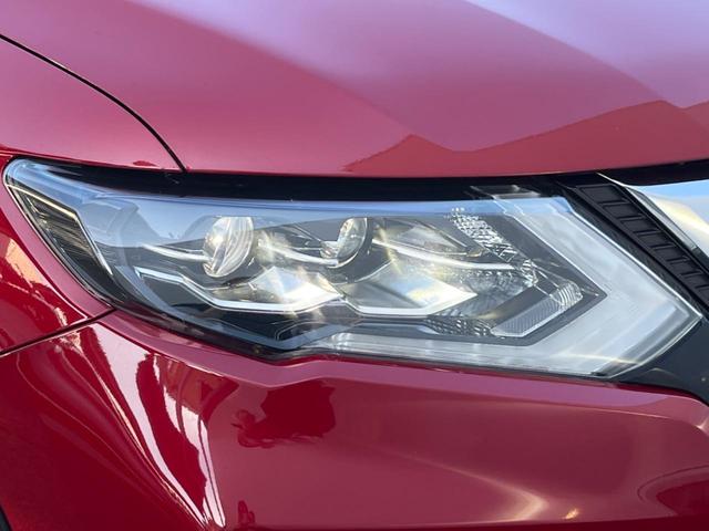 エクストレイル ２０Ｘｉ　ハイブリッド　４ＷＤ　純正ＳＤナビ　全周囲カメラ　レーダークルーズ　電動リアゲート　ドラレコ　コーナーセンサー　スマートキー　ＬＥＤヘッド　ＥＴＣ　純正１７インチアルミ　オートハイビーム　オートライト（13枚目）