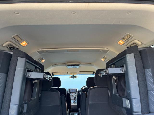 デリカＤ：５ Ｇ　パワーパッケージ　４ＷＤ　両側電動ドア　ＨＤＤナビ　後席モニター　１００Ｖ電源　レーダークルーズ　禁煙車　スマートキー　ＨＩＤヘッド　ビルトインＥＴＣ　純正１６インチアルミ　オートライト　オートエアコン（36枚目）