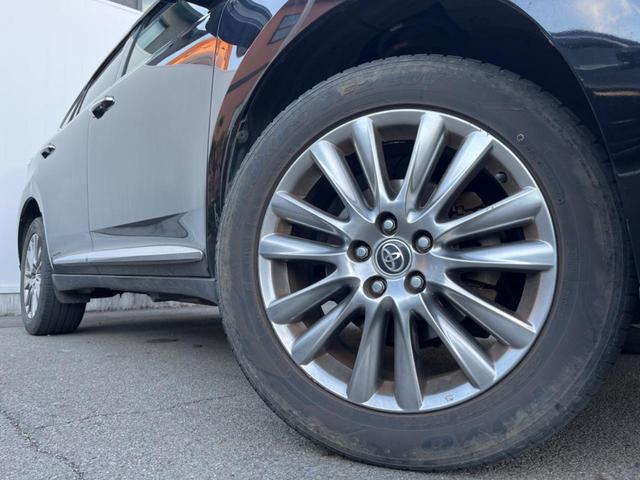 ハリアー プレミアム　純正ＳＤナビ　バックカメラ　禁煙車　電動リアゲート　ハーフレザーシート　パワーシート　スマートキー　ＬＥＤヘッド　ビルトインＥＴＣ　クルコン　純正１８インチアルミ　オートライト　オートエアコン（14枚目）