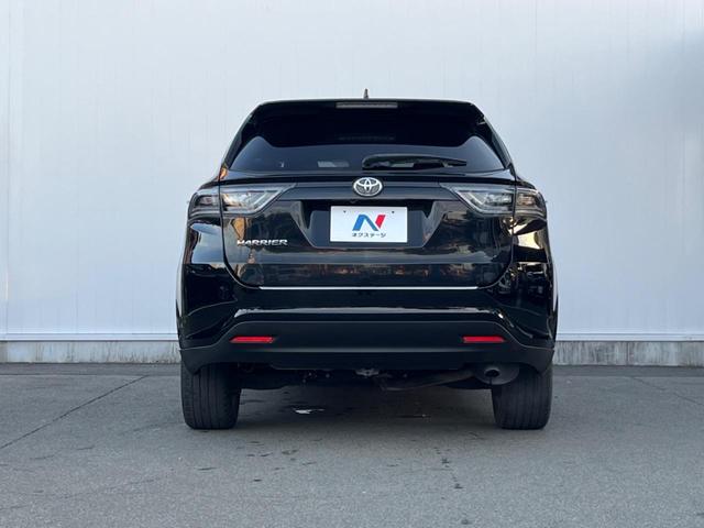 ハリアー プレミアム　純正ＳＤナビ　バックカメラ　禁煙車　電動リアゲート　ハーフレザーシート　パワーシート　スマートキー　ＬＥＤヘッド　ビルトインＥＴＣ　クルコン　純正１８インチアルミ　オートライト　オートエアコン（16枚目）