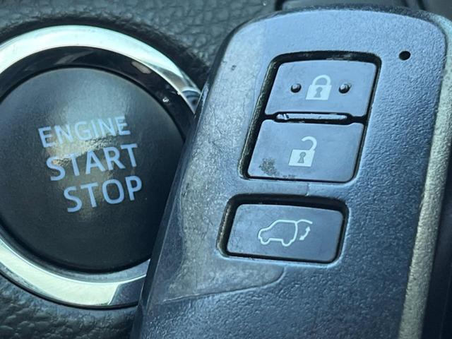 ハリアー プレミアム　純正ＳＤナビ　バックカメラ　禁煙車　電動リアゲート　ハーフレザーシート　パワーシート　スマートキー　ＬＥＤヘッド　ビルトインＥＴＣ　クルコン　純正１８インチアルミ　オートライト　オートエアコン（27枚目）