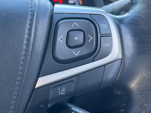 ハリアー プレミアム　純正ＳＤナビ　バックカメラ　禁煙車　電動リアゲート　ハーフレザーシート　パワーシート　スマートキー　ＬＥＤヘッド　ビルトインＥＴＣ　クルコン　純正１８インチアルミ　オートライト　オートエアコン（29枚目）