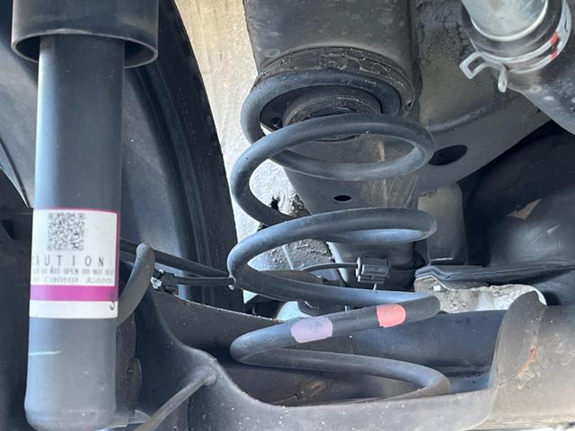 フレアワゴンカスタムスタイル ハイブリッドＸＴ　両側電動ドア　ＳＤナビ　全周囲カメラ　衝突被害軽減システム　ハーフレザーシート　シートヒーター　ＬＥＤヘッド　ビルトインＥＴＣ　クルコン　純正１５インチアルミ　車線逸脱警報　オートライト（21枚目）