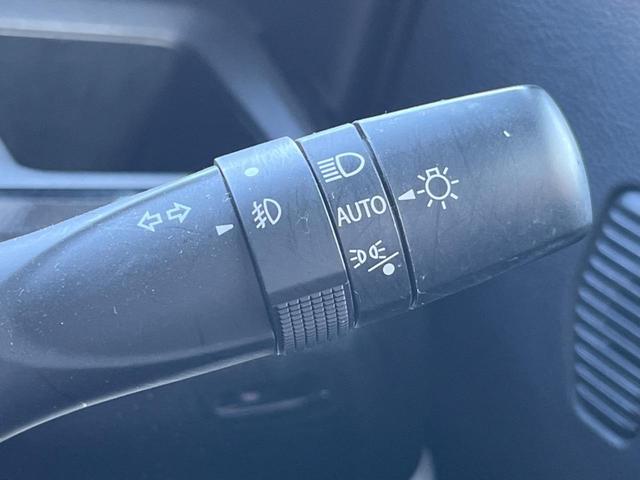 フレアワゴンカスタムスタイル ハイブリッドＸＴ　両側電動ドア　ＳＤナビ　全周囲カメラ　衝突被害軽減システム　ハーフレザーシート　シートヒーター　ＬＥＤヘッド　ビルトインＥＴＣ　クルコン　純正１５インチアルミ　車線逸脱警報　オートライト（32枚目）