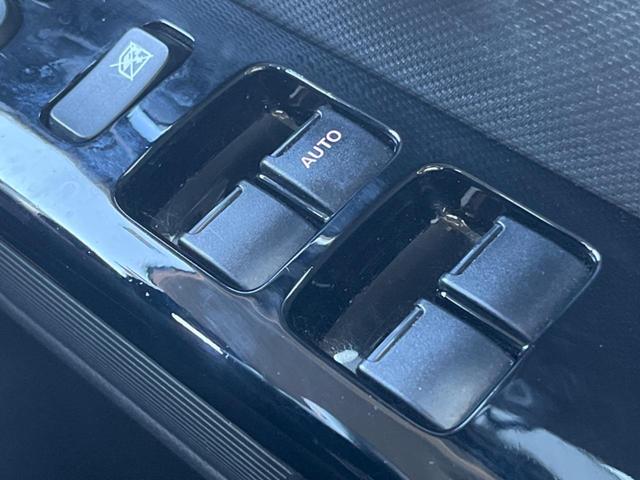 フレアワゴンカスタムスタイル ハイブリッドＸＴ　両側電動ドア　ＳＤナビ　全周囲カメラ　衝突被害軽減システム　ハーフレザーシート　シートヒーター　ＬＥＤヘッド　ビルトインＥＴＣ　クルコン　純正１５インチアルミ　車線逸脱警報　オートライト（39枚目）