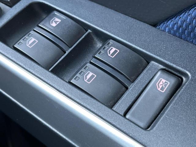 ルーミー カスタムＧ－Ｔ　両側電動ドア　ＳＤナビ　後席モニター　バックカメラ　衝突被害軽減システム　ＨＩＤヘッド　ビルトインＥＴＣ　クルコン　純正１５インチアルミ　オートライト　オートエアコン　Ｂｌｕｅｔｏｏｔｈ　ＣＤ（38枚目）