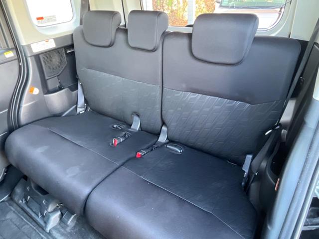 ルーミー カスタムＧ－Ｔ　両側電動ドア　ＳＤナビ　後席モニター　バックカメラ　衝突被害軽減システム　ＨＩＤヘッド　ビルトインＥＴＣ　クルコン　純正１５インチアルミ　オートライト　オートエアコン　Ｂｌｕｅｔｏｏｔｈ　ＣＤ（42枚目）