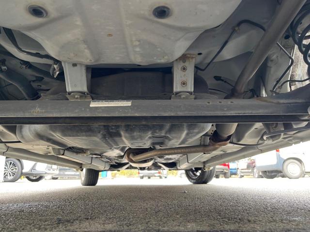 ミラココア ココアプラスＸ　禁煙車　スマートキー　純正１４インチアルミ　オートエアコン　フォグライト　ルーフレール　ＣＤプレイヤー（17枚目）