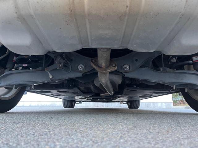 ����肪���ꂢ�Ȃ����ɁA�h�K���H�̎{�H���I�X�X���B�~��n��͂������A���ݕ��ɂ��Z���̕���A��Ń}�����E�E�B���^�[�X�|�[�c���������ɂ��D�]���������Ă���܂��B