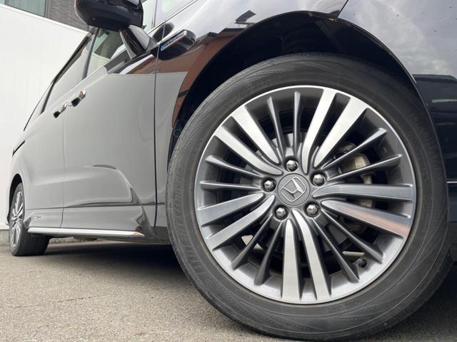 �y�����P�V�C���`�A���~�z�C�[���z�O�ςɃ}�b�`���������A���~�z�C�[���𑕒����Ă���܂��B�e��ЊO�A���~�z�C�[����A�X�^�b�h���X�^�C�����戵�����Ă���܂��B���񂲑��k����������