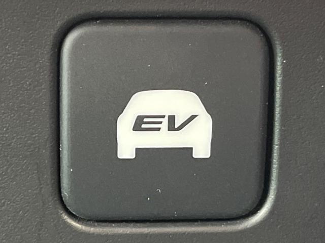 オデッセイハイブリッド ハイブリッドアブソルート・ホンダセンシング 両側電動ドア SDナビ 後席モニター バックカメラ 衝突被害軽減システム レーダークルーズ ハーフレザーシート パワーシート スマートキー LEDヘッド ビルトインETC 純正17インチアルミ(33枚目)