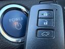 プレミアム　４ＷＤ　バックカメラ　禁煙車　電動リアゲート　ハーフレザーシート　パワーシート　ドラレコ　スマートキー　ＬＥＤヘッド　ビルトインＥＴＣ　クルコン　純正１８インチアルミ　オートハイビーム　オートライト（26枚目）