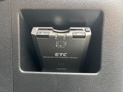 【ＥＴＣ】高速道路の料金所をストレスなく通過！話題のスポットやサービスエリアに多い「スマートIntercooler」利用時は必須のアイテムです。当店でセットアップを実施、ご納車当日からすぐにご利用いただけます！ 3