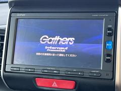 �ڽ����ʥӡۿ͵��ν����ʥӤ������������ǥ�����ǽ�⽼�¤��Ƥ��ꡢ�£�������������³����Ф������Υ��ޥۤ�ͣУ��ץ쥤�䡼�β��ڤ������ǽ�������α�ž������˳ڤ����ʤ�ޤ����� 3