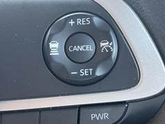 �ڥ졼�������롼������ȥ�����۹�®ƻϩ�Ǥ�Ĺ��Υ���Ԥ��ڤˡ�����ư��®�٤��ݤĥ��롼������ȥ����뤬�����ͷڸ������ƥ��Ϣ�Ȥ��������μ�ξ���Τ��Ƽִ֤��ݤĤ褦��®��Ĵ�ᤷ�Ƥ���ޤ����� 7