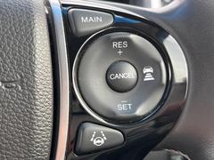 �ڥ����ץƥ��֥��롼������ȥ�����۹�®ƻϩ�Ǥ�Ĺ��Υ���Ԥ��ڤˡ�����ư��®�٤��ݤĥ��롼������ȥ����뤬�����ͷڸ������ƥ��Ϣ�Ȥ��������μ�ξ���Τ��Ƽִ֤��ݤĤ褦��®��Ĵ�ᤷ�Ƥ���ޤ����� 7