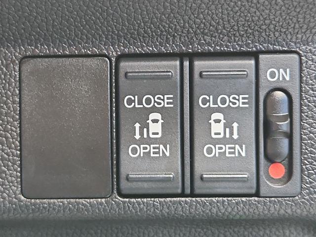 フリード Ｇ・ホンダセンシング　ナビ　バックカメラ　フルセグ　ＤＶＤ再生　Ｂｌｕｅｔｏｏｔｈ　クルコン　ＥＴＣ　ドラレコ　両側電動スライドドア　オートライトＬＥＤ　純正アルミ（13枚目）