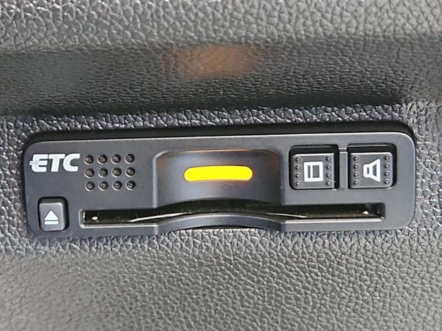フリード Ｇ・ホンダセンシング　ナビ　バックカメラ　フルセグ　ＤＶＤ再生　Ｂｌｕｅｔｏｏｔｈ　クルコン　ＥＴＣ　ドラレコ　両側電動スライドドア　オートライトＬＥＤ　純正アルミ（15枚目）