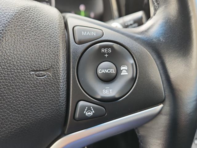 シャトル ハイブリッドＺ　ホンダセンシング　ナビ　バックカメラ　フルセグ　ＤＶＤ再生　Ｂｌｕｅｔｏｏｔｈ　クルコン　ＥＴＣ　ドラレコ　オートライトＬＥＤ　フォグランプ　純正アルミ　純正アルミ（16枚目）